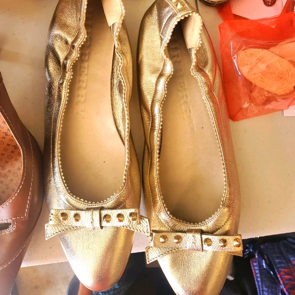 Burberry flats